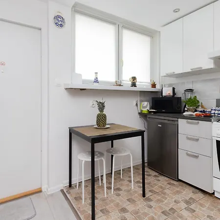Przymorze With Balcony By Renters Γκντανσκ